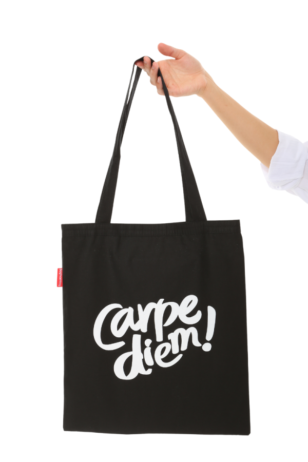 Siyah Bez Çanta Carpe Diem Baskılı